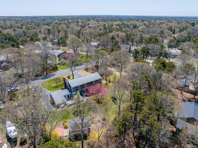 15 Runway Lane, Eastham, MA 02642