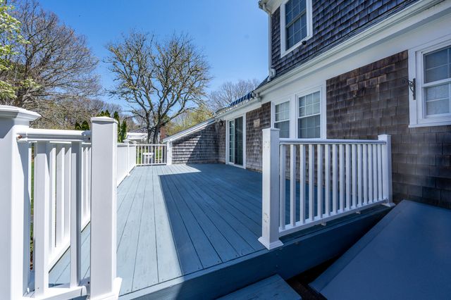 15 Runway Lane, Eastham, MA 02642