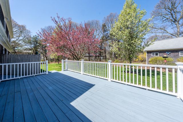 15 Runway Lane, Eastham, MA 02642