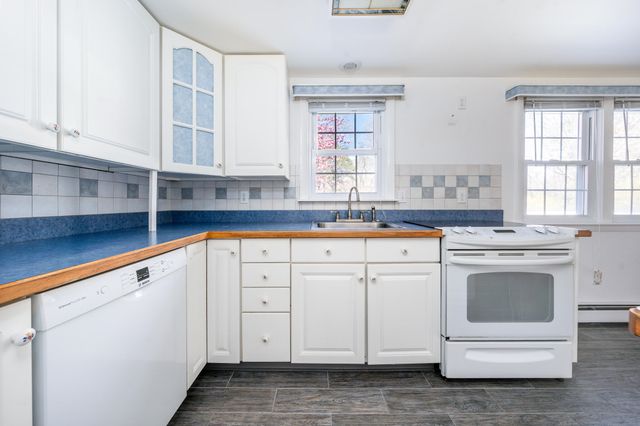 15 Runway Lane, Eastham, MA 02642