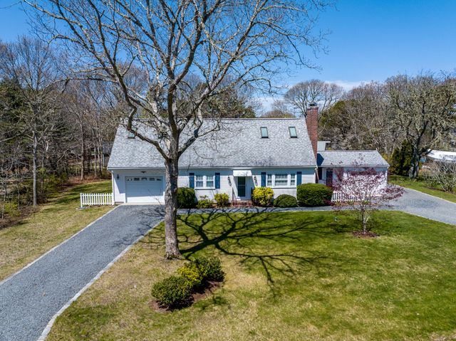 15 Runway Lane, Eastham, MA 02642
