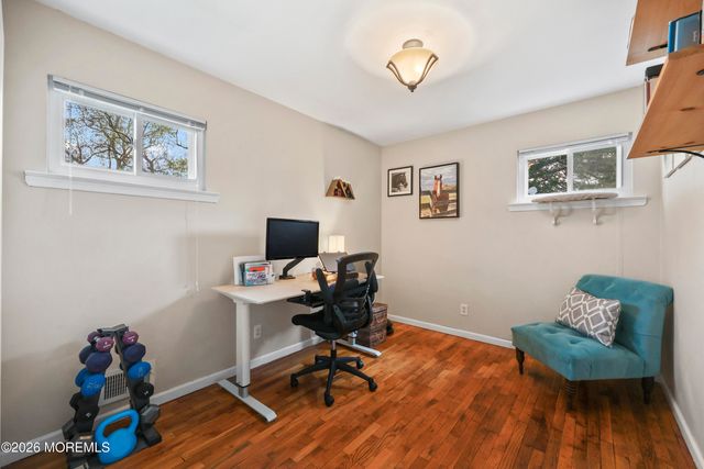 9 Maple Lane, Howell, NJ 07731