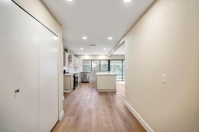 16723 Kieth Harrow Blvd, Houston, TX 77084