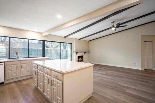 16723 Kieth Harrow Blvd, Houston, TX 77084