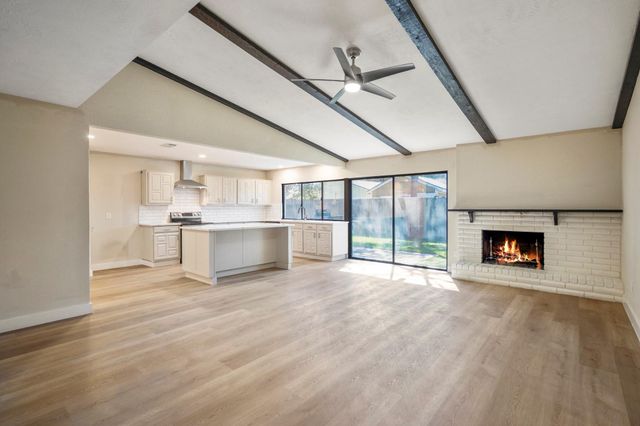 16723 Kieth Harrow Blvd, Houston, TX 77084