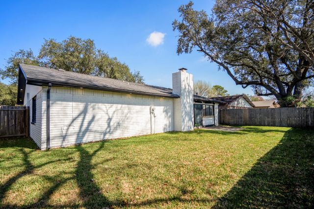 16723 Kieth Harrow Blvd, Houston, TX 77084