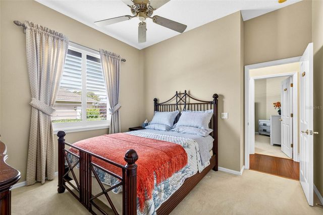 10211 RIDGE TOP LOOP, Weeki Wachee, FL 34613