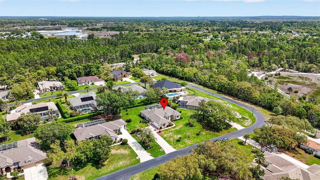 10211 RIDGE TOP LOOP, Weeki Wachee, FL 34613