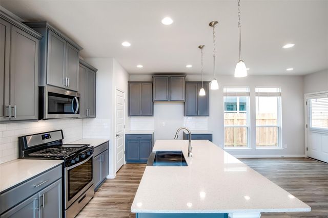 141 Manassas DR, Leander, TX 78641