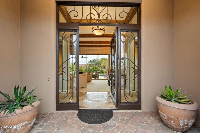 6626 E OBERLIN Way, Scottsdale, AZ 85266