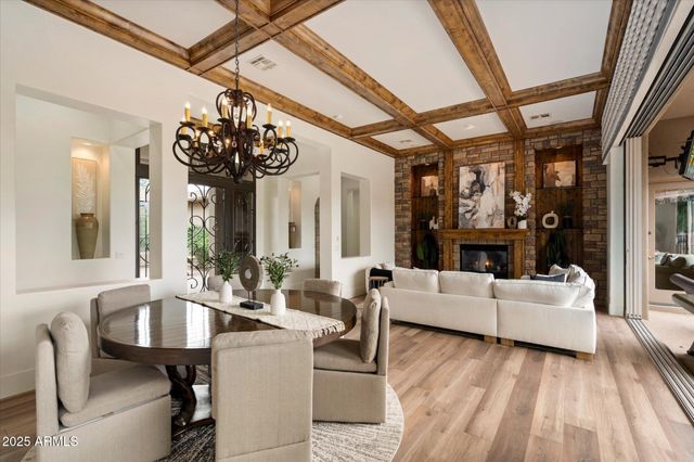 6626 E OBERLIN Way, Scottsdale, AZ 85266