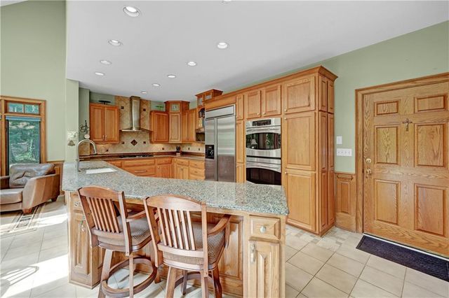 520 Mountainbrooke Circle, Stone Mountain, GA 30087