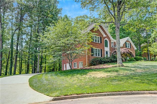 520 Mountainbrooke Circle, Stone Mountain, GA 30087