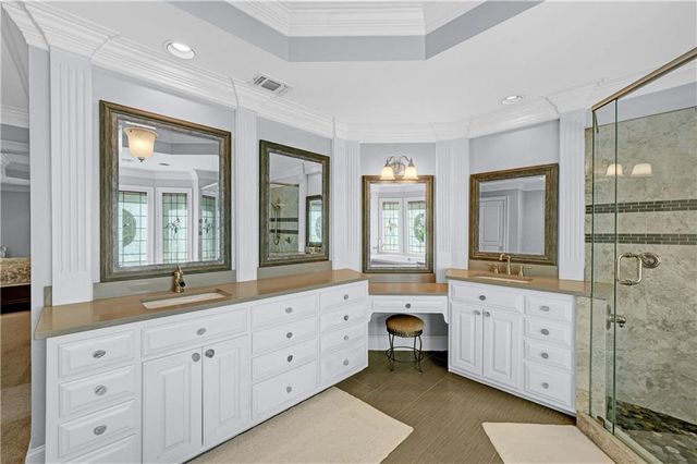 520 Mountainbrooke Circle, Stone Mountain, GA 30087