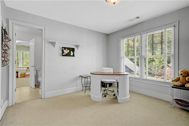 520 Mountainbrooke Circle, Stone Mountain, GA 30087