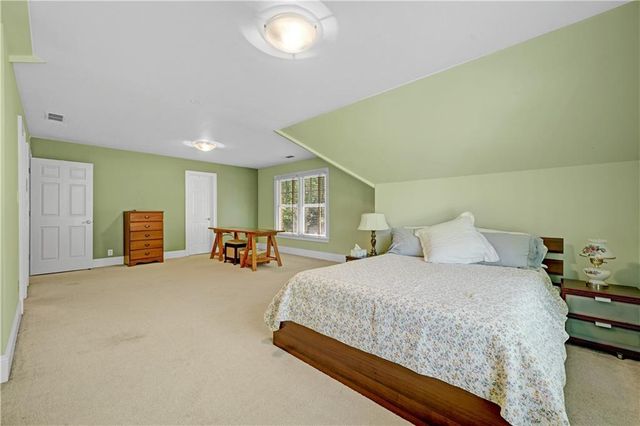 520 Mountainbrooke Circle, Stone Mountain, GA 30087