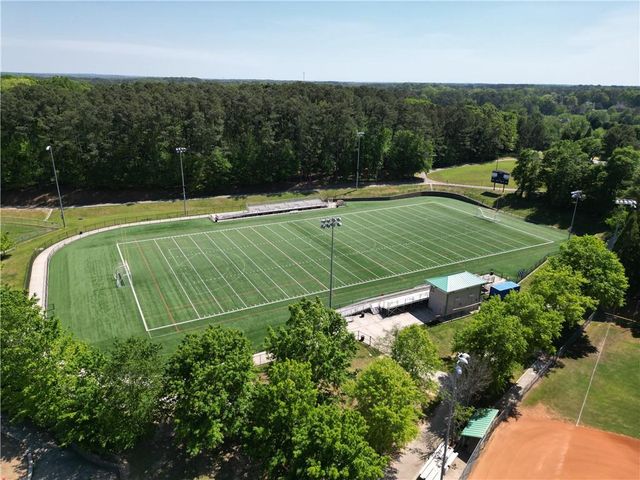 520 Mountainbrooke Circle, Stone Mountain, GA 30087