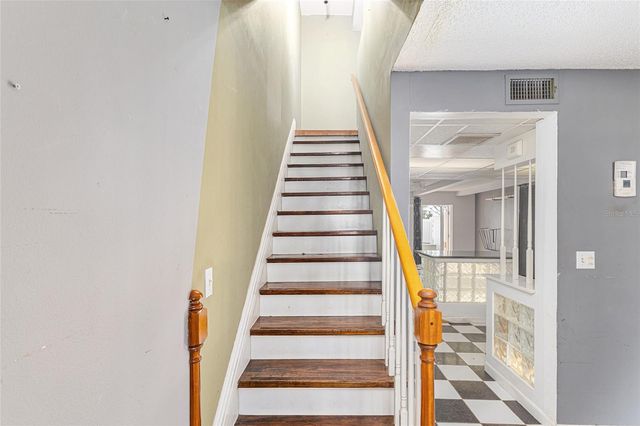 9951 SW 88TH COURT ROAD C, Ocala, FL 34481