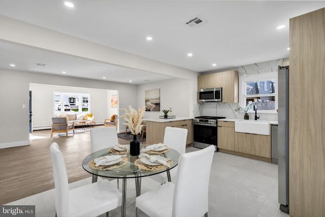 1186 GALLEY AVENUE, Manahawkin, NJ 08050