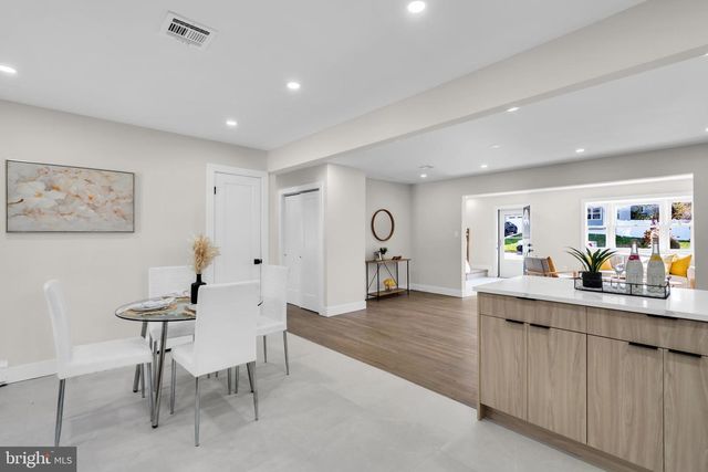 1186 GALLEY AVENUE, Manahawkin, NJ 08050