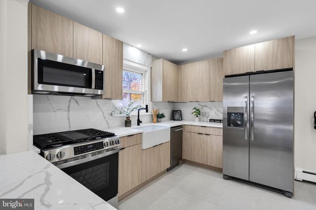 1186 GALLEY AVENUE, Manahawkin, NJ 08050