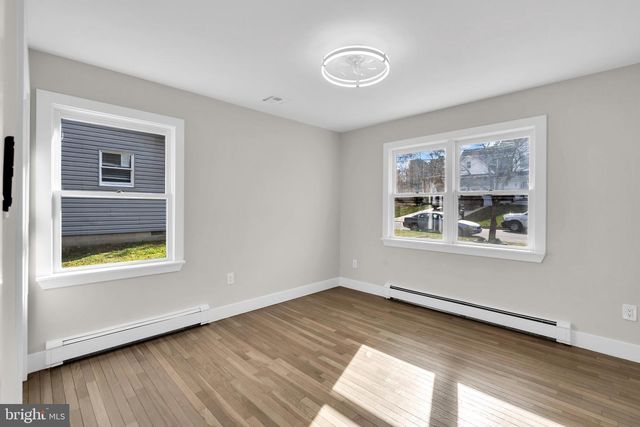 1186 GALLEY AVENUE, Manahawkin, NJ 08050