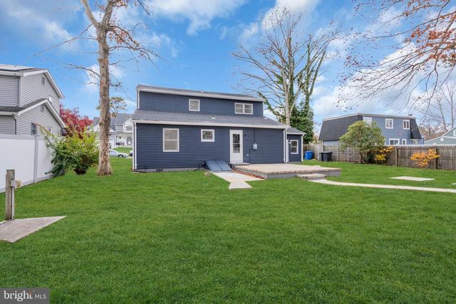 1186 GALLEY AVENUE, Manahawkin, NJ 08050