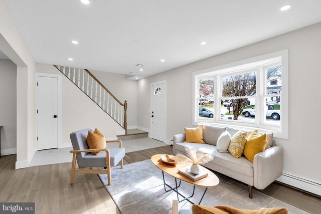 1186 GALLEY AVENUE, Manahawkin, NJ 08050