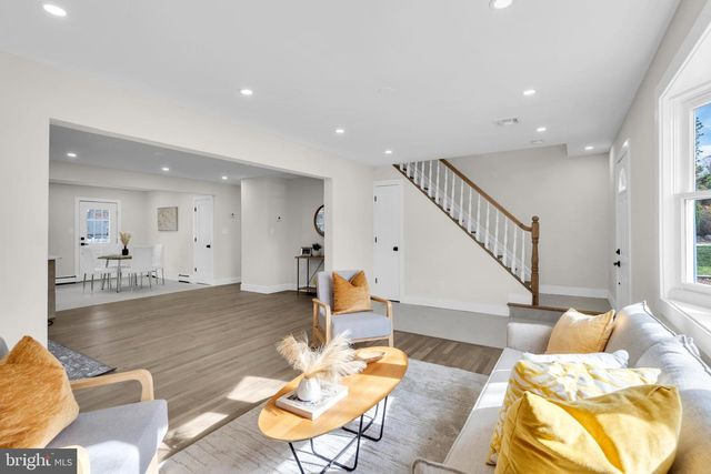 1186 GALLEY AVENUE, Manahawkin, NJ 08050