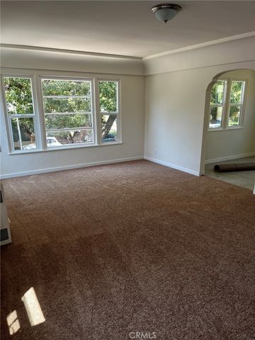 862 W 41st Street, Los Angeles, CA 90037