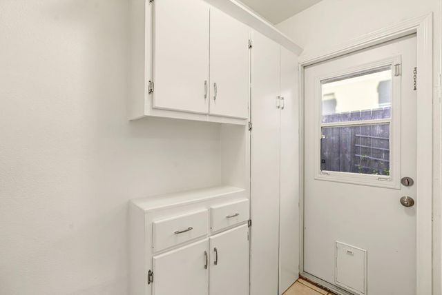 553 E Michigan Avenue, Fresno, CA 93704