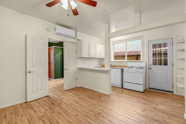 553 E Michigan Avenue, Fresno, CA 93704