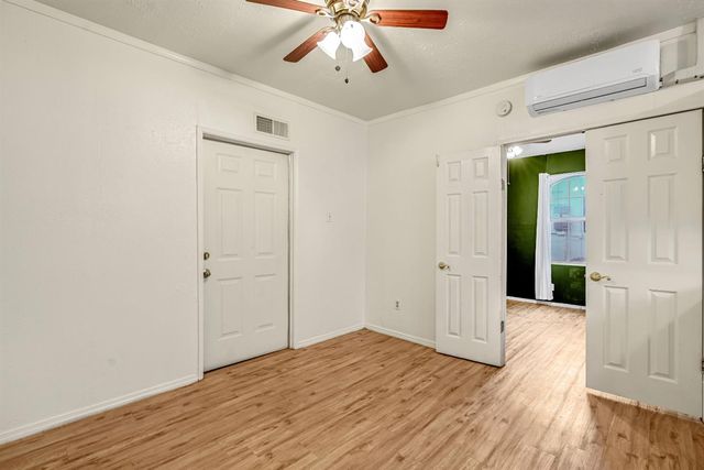 553 E Michigan Avenue, Fresno, CA 93704