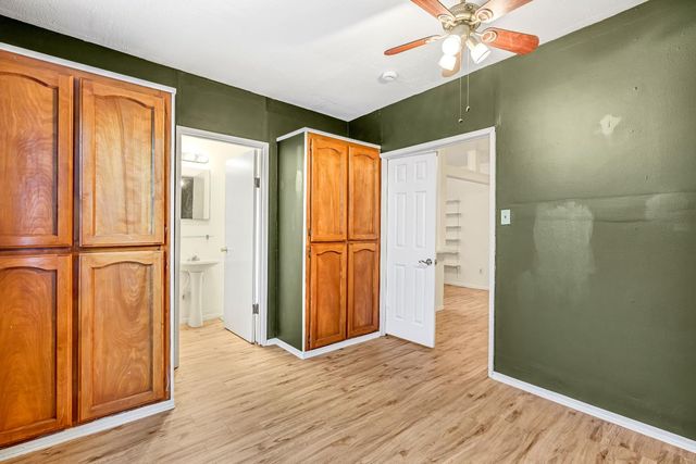 553 E Michigan Avenue, Fresno, CA 93704