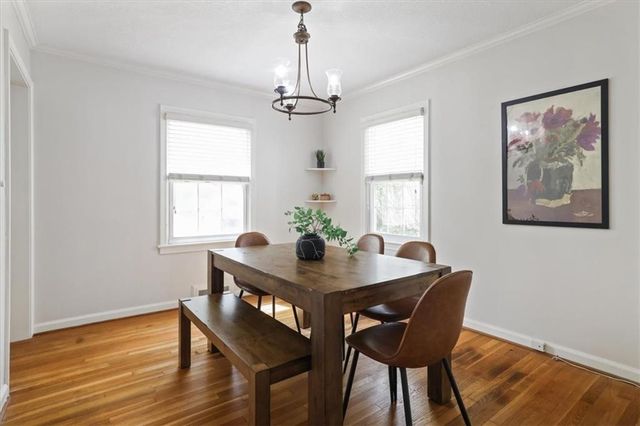 470 E 55th Street, Kansas City, MO 64110