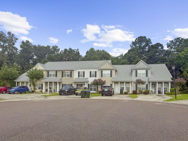 165 Black River Drive, Summerville, SC 29485