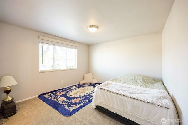5851 Pennsylvania Street SE, Lacey, WA 98513