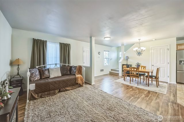 5851 Pennsylvania Street SE, Lacey, WA 98513