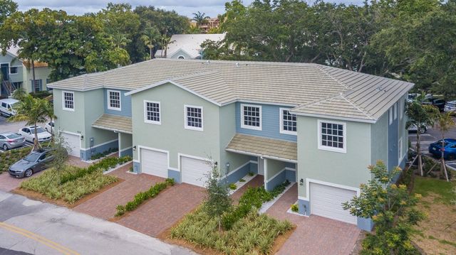 1350 CRYSTAL Way 107, Delray Beach, FL 33444