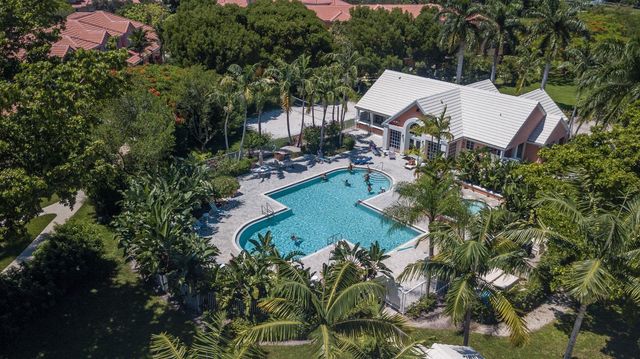 1350 CRYSTAL Way 107, Delray Beach, FL 33444