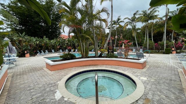 1350 CRYSTAL Way 107, Delray Beach, FL 33444