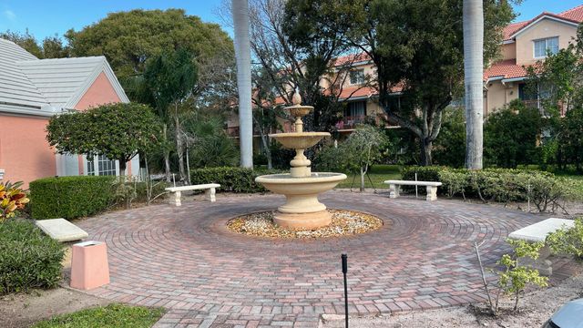 1350 CRYSTAL Way 107, Delray Beach, FL 33444