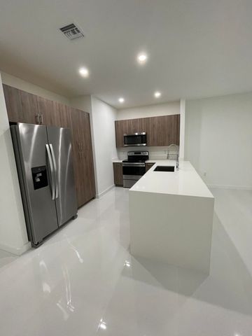 1350 CRYSTAL Way 107, Delray Beach, FL 33444