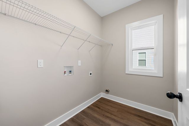 305 Wayne Hall Rd, Clarksville, TN 37040