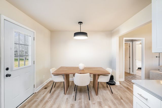 114 Creekside Ln, Chapel Hill, TN 37034