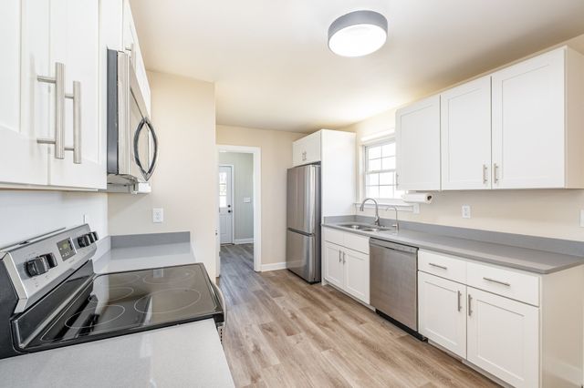 114 Creekside Ln, Chapel Hill, TN 37034