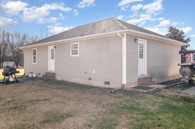 114 Creekside Ln, Chapel Hill, TN 37034