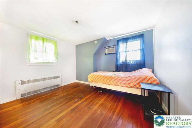 17 North 12th Street, Catasauqua Boro, PA 18032