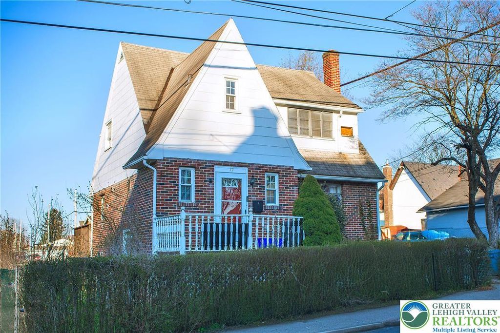 17 North 12th Street, Catasauqua Boro, PA 18032