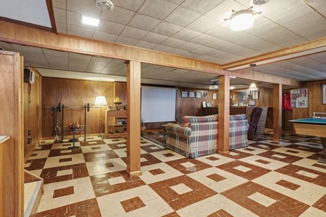 106 W Elizabeth St, Neshannock Twp, PA 16105